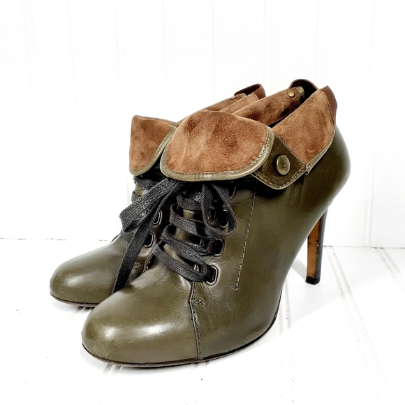Moschino Olive Leather Lace Up Booties D558